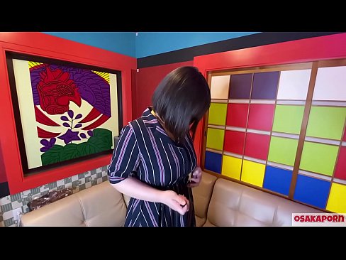 ❤️ جاپاني پياري وڏي سيني سان گڏ جنسي رانديڪن سان مشت زني ڪري ٿي ۽ هڪ orgasm آهي. هوءَ هڪ انٽرويو ۾ پنهنجي ڀوائتي تجربي بابت ڳالهائي ٿي. وڏيون چوڙيون ۽ وارن واري بلت زور سان روئي رهي آهي. اوساڪاپورن ❌  ❌❤